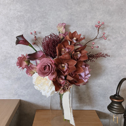 カラー＆シンビジウムのpink実物bouquet ◻︎アーティフィシャルフラワー◻︎ ウェディングブーケ 4枚目の画像