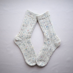 手編みの靴下（ツイード・オフホワイト） 4枚目の画像