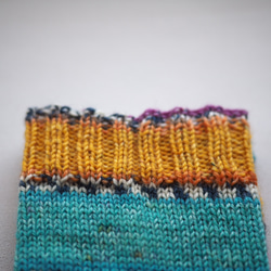 手編みの靴下（Opalソックヤーン・ビューティー） 5枚目の画像