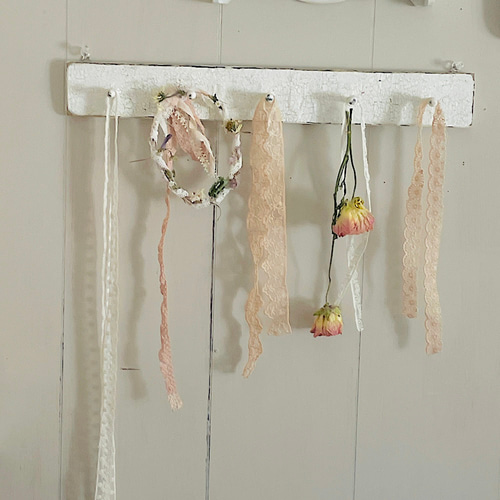 現品・在庫あり】シャビーなペイントのウォールハンガー フレンチ