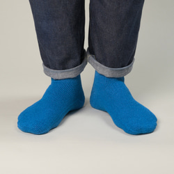 「呼吸和紙襪」絨毛中長鈷藍色 第1張的照片
