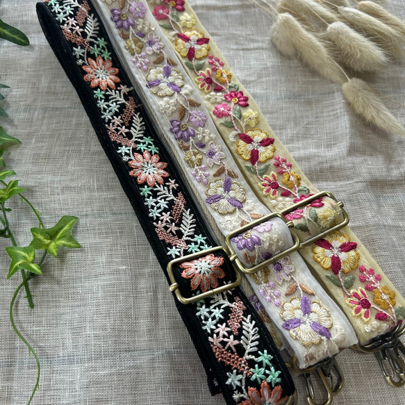 インド刺繍リボン】ストラップショルダー 携帯ストラップ cotton