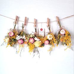 ドライフラワースワッグ　ラナンキュラス  ユーカリ　ミモザ　かすみ草　リース ドライフラワースワッグラナンキュラス ユーカリミモザかすみ草