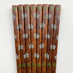 《リニューアル》摺り漆の箸 〈漆絵・ネモフィラ〉 2枚目の画像