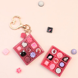くまさんのチョコレートボックス◇シャカシャカキーホルダー