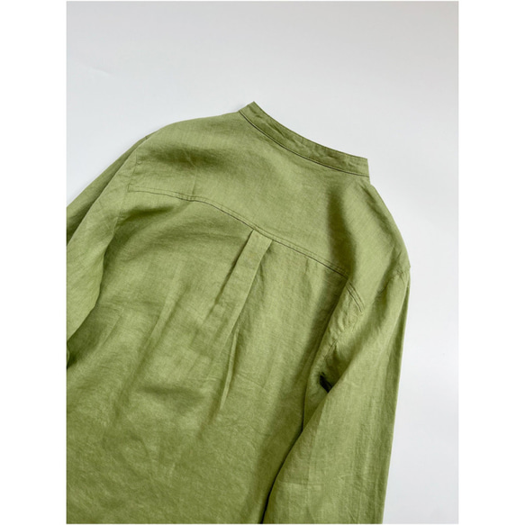 リネン  ブラウス    清涼感  バンドカラー   グリーン  シャツ トップス 無地  長袖 4枚目の画像