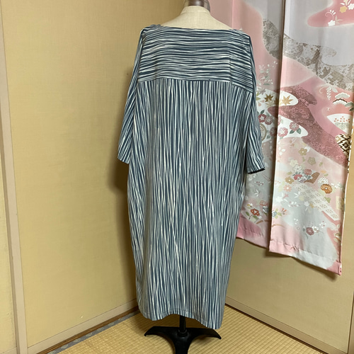 着物リメイク ヨークのワンピース ワンピース 着物リメイク シルキ