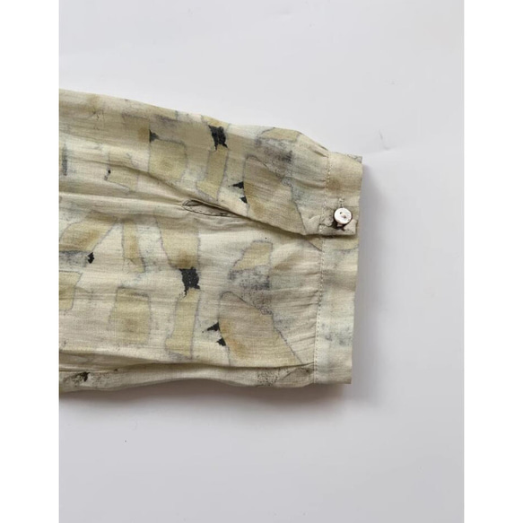 薄手  シャツ  ブラウス  ラミーリネン  水彩画  九分袖  イエロー系 5枚目の画像