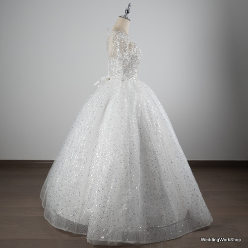 キラキラドレス シルバー スパンコール チュール 高級感 、キラキラスパンコール ソフトチュール 短袖