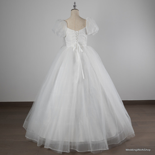 結婚式/美しい背中のリボン”キラキラスパンコール ソフトチュール 短袖  