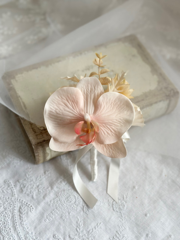 ドライフラワー風花束ブーケ　アーティフィシャルブーケ　造花ブーケ　胡蝶蘭　ナチュラルブーケ 4枚目の画像