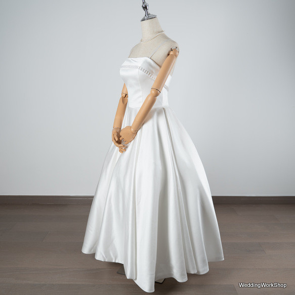 可愛い ホワイト  キャミソー オフショルダー 細見えシルエット ウエディングドレス 花嫁/結婚式G188 6枚目の画像