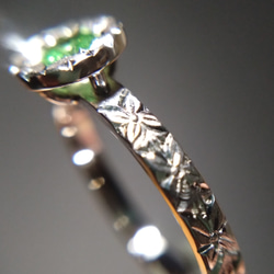 ツァボライト　グリーンガーネット　天然石　誕生石　１月　リング　指輪　ラウンド　一点物　金属アレルギー対応　宝石　緑色　 5枚目の画像