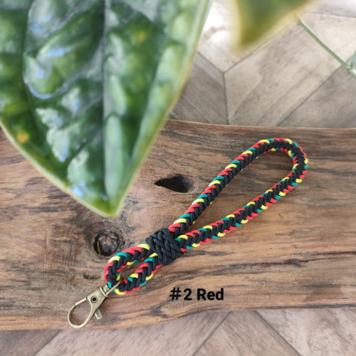 ゆきんこ・*:.ღパラコードスマホストラップ SENTI（センティ） センティ / PARACORD BRAIDING SHOULDER STRAP パラ