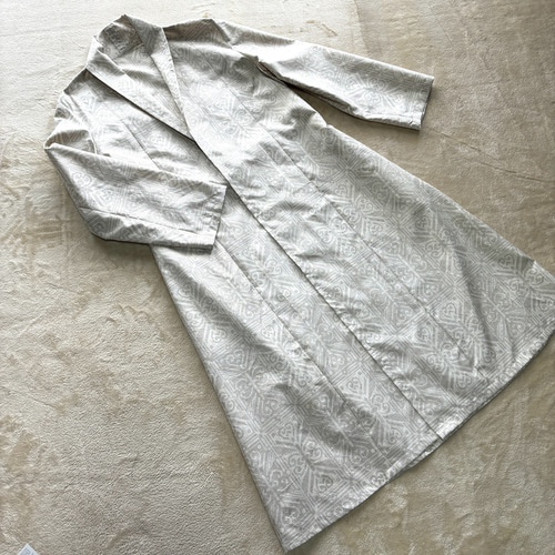 着物リメイク白大島紬はおりもの （着物からハオリコートへ｜着物  