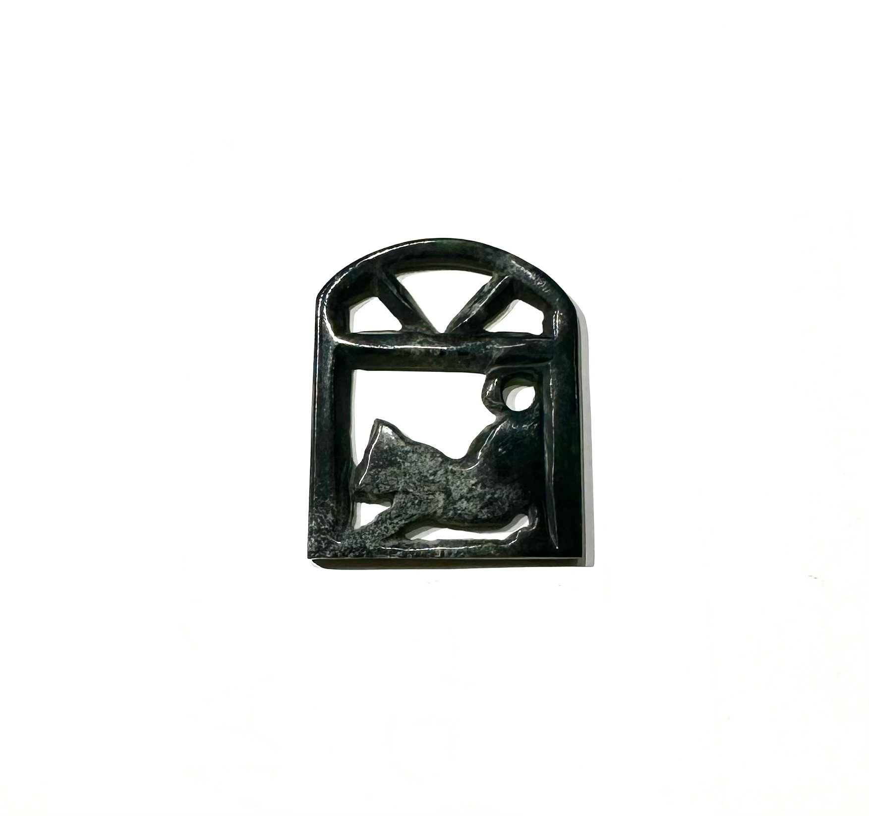 窓ぎわの黒猫no.2 背伸ばし