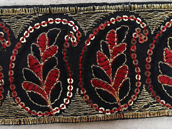 68cmカット インド刺繍リボン スパンコール チロリアンテープ 葉 6枚目の画像