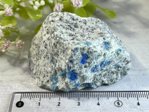 【ヒーリングの石】K2ストーン　アズライト　グラナイト　原石　ラフストーン 4枚目の画像