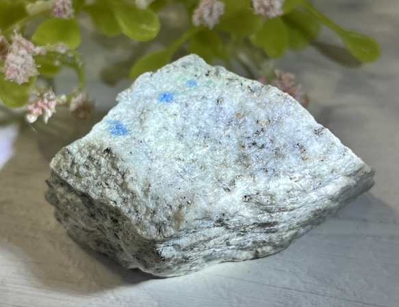 【ヒーリングの石】K2ストーン　アズライト　グラナイト　原石　ラフストーン 2枚目の画像