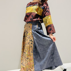 着物リメイク・バックゴム・タックギャザースカート・紬・シルク１００％・長身モデルサイズ（ウエスト細め） 2枚目の画像