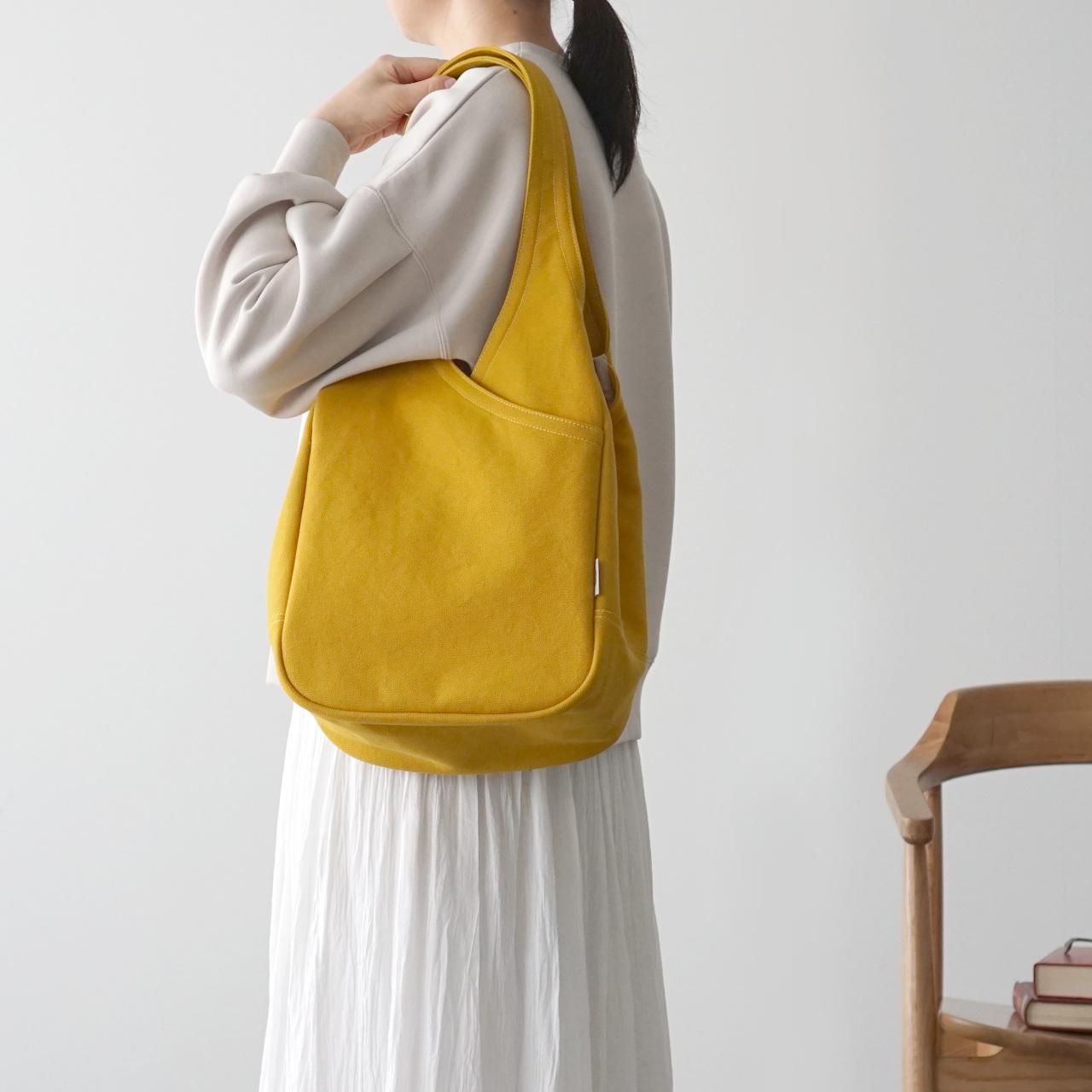 ドロップ (M) / マスタードイエロー 【受注制作】 Trocco 帆布バッグ