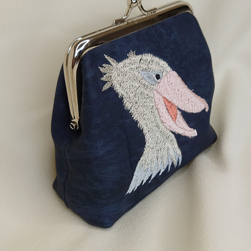 ハンドメイド本革がま口ポーチ ピンクのくちばし笑顔のハシビロコウ