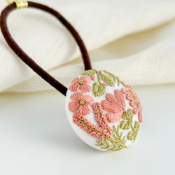ボタニカル刺繍ヘアゴム(ピンクグリーン) 2枚目の画像