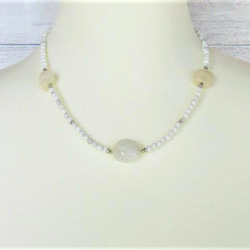 【C16】　清らかな白の調和｜ミルキークォーツ×ホワイトジェイド×ホワイトハウライト　天然石ネックレス　天然石ビーズ 3枚目の画像