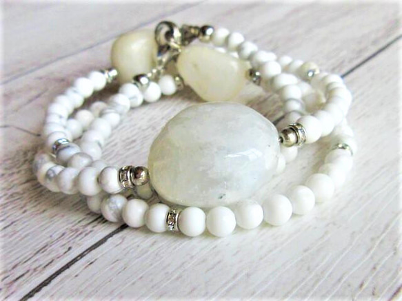 【C16】　清らかな白の調和｜ミルキークォーツ×ホワイトジェイド×ホワイトハウライト　天然石ネックレス　天然石ビーズ 1枚目の画像
