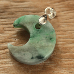 糸魚川黒翡翠ペンダント P01600 清山 作 15mm*15mm*5mm 糸魚川 黒