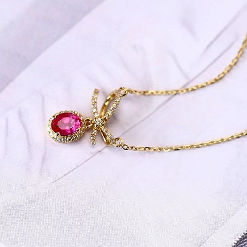 ギフト」K18 天然ルビー 天然ダイヤモンド 純愛 女性 女王  