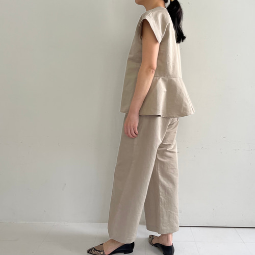 ハーフリネンセットアップ(グレージュ) キュロット・ワイドパンツ