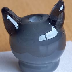 とんぼ玉のお香立て　猫 (ω) J〈グレー猫〉 5枚目の画像