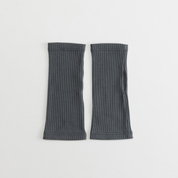 【訳あり 50％OFF】organic cotton rib wrist cover /CH(チャコール)【WOMEN】 2枚目の画像