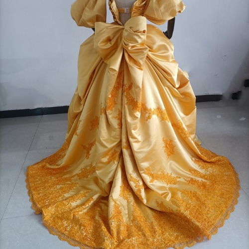 マスタードイエローカラードレス ウエディングベアトップ 取り外し  