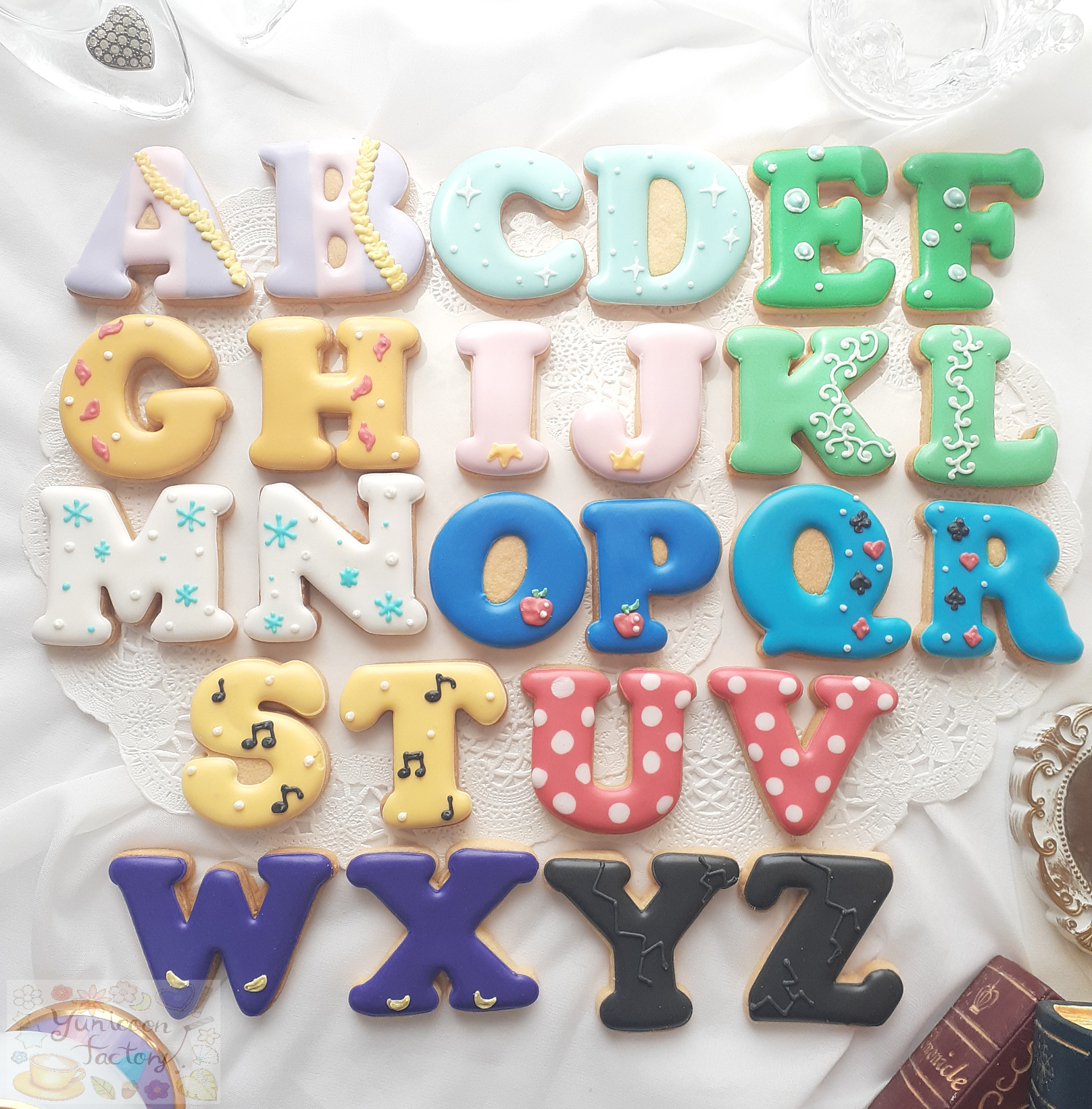 アイシングクッキー　Kyoutkon♡ページ 販売はしておりません 『ペケペケペケッツくん』アイシング