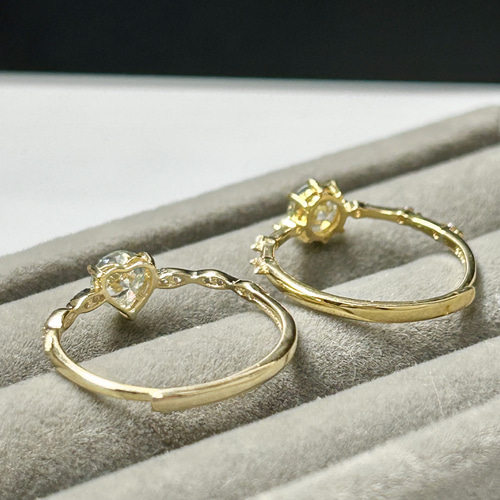 モアサナイト リング 0.5ct ～ダイヤの代用品 silver925 フリーサイズ