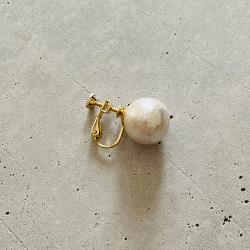 14mmコットンパールのシンプルピアス/イヤリング 大ぶり 大きい  