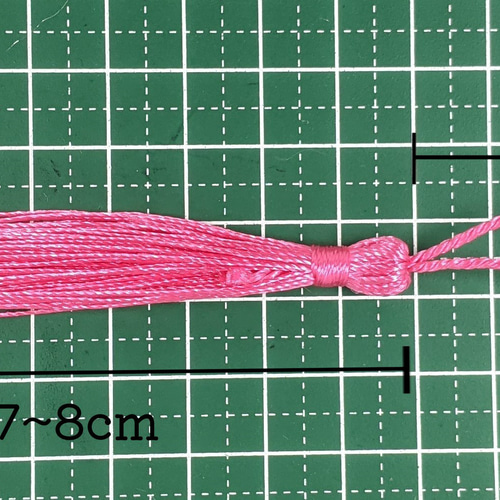 タッセル 約8cm 10本セット 紐付き 全10色 カラー選択可能 タッセル 約8cm 10本セット 紐付き 全10色 カラー選択可能