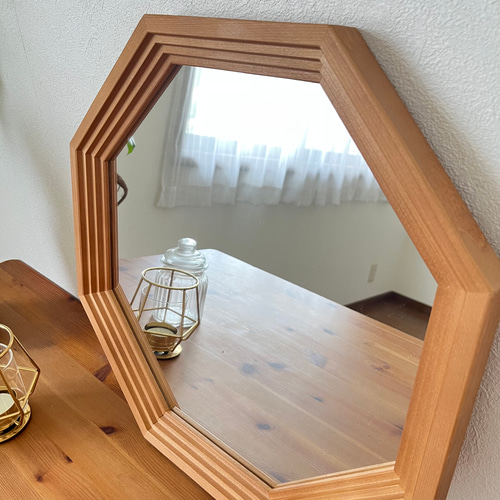 日本製】カットデザイン 八角ミラー アンティーク調 立て掛け