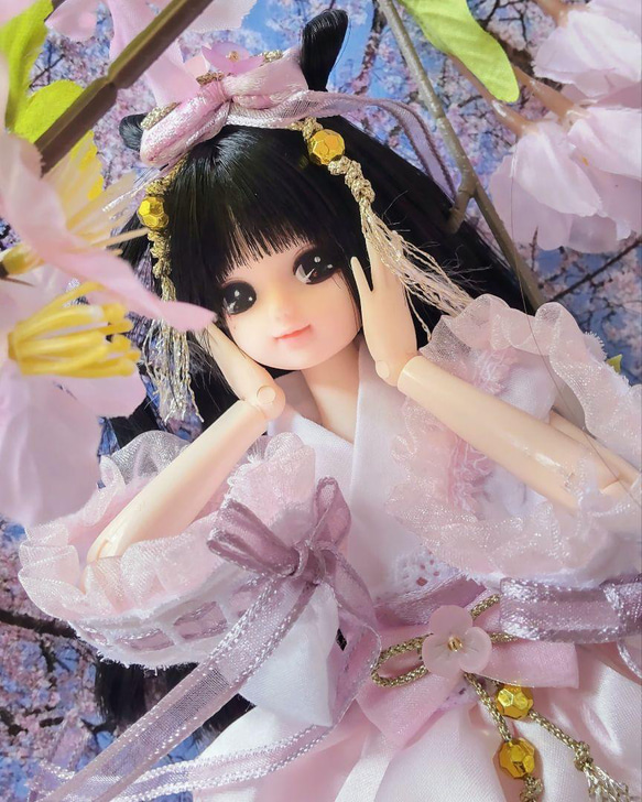 ドール服　リカちゃん　27cmドール 和風 ロリータ　桜の花びら ドレス 2枚目の画像