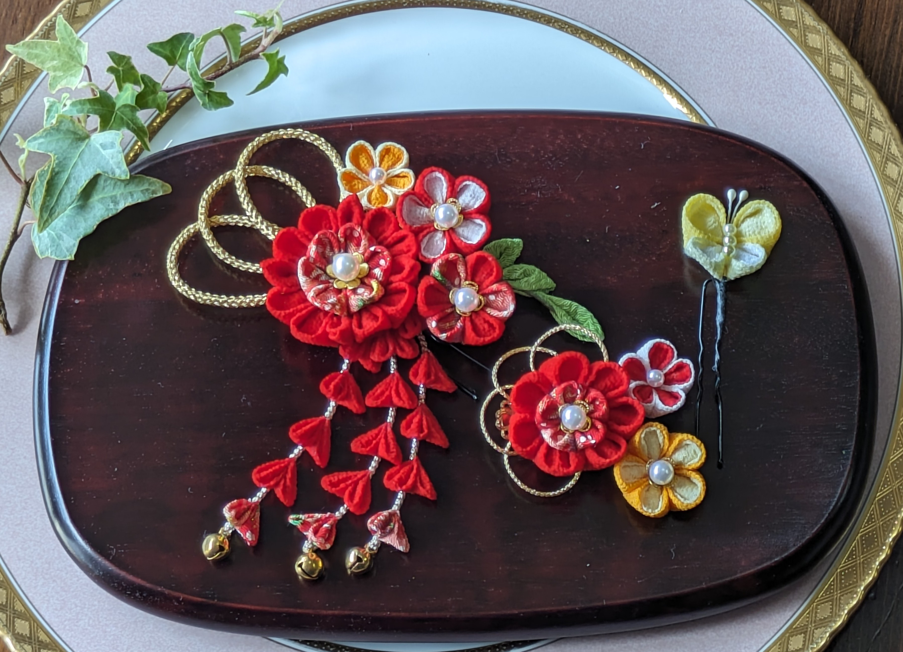 つまみ細工　髪飾り5点セット　　　和装 .振袖. 袴.七五三.卒業式. 成人式 ♪♪　　　[作品No170]