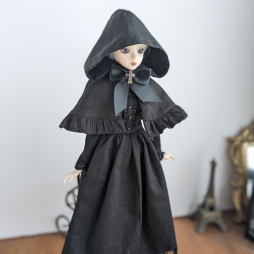 1097※黒のフード付きケープ※1/6ドール服※momokoDOLL※j-doll※リカ