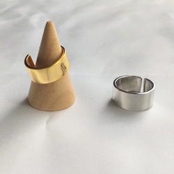 #103　シンプル　太めリング　ゴールド　フリーサイズ　韓国　指輪　匿名配送 9枚目の画像