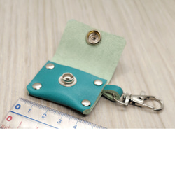 チビコインケース キーホルダー ライトターコイズ 本革 レザークラフト ミニ財布 ミニマム バッグチャーム コインケース 5枚目の画像
