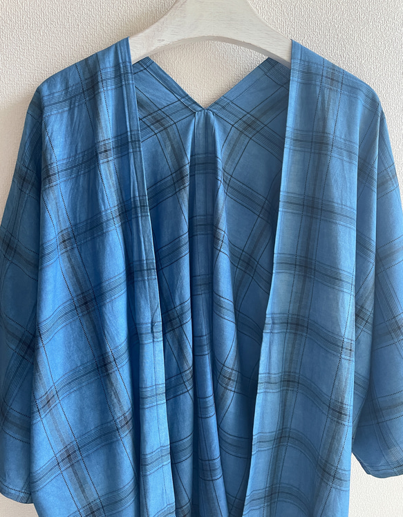 送料無料　藍染チェック柄の羽織りカーディガン サラッと羽織れる爽やかな "good simple" レーヨン 着物 8枚目の画像