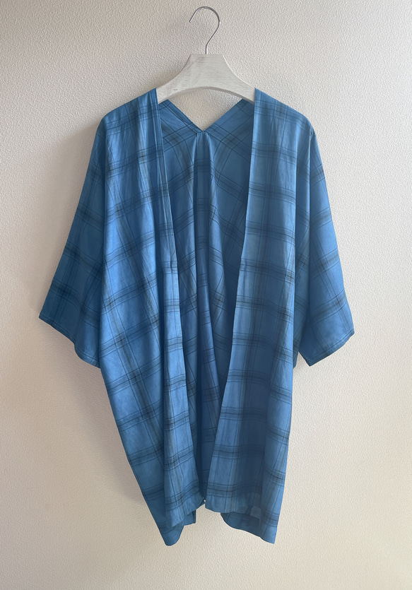 送料無料　藍染チェック柄の羽織りカーディガン サラッと羽織れる爽やかな "good simple" レーヨン 着物 7枚目の画像