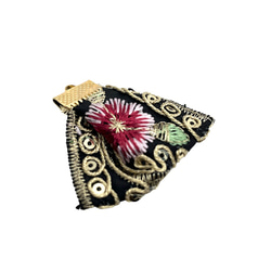 インド刺繍 リボン チャーム バック 花柄 アンティーク調 タッセル ピアス 2個 ハンドメイド 手芸  pt-2402 8枚目の画像