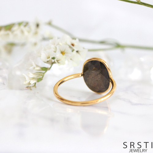 サファイア ゴールドリング ビズー公式】ブルー サファイア K18(18金) リング アン | 希少石