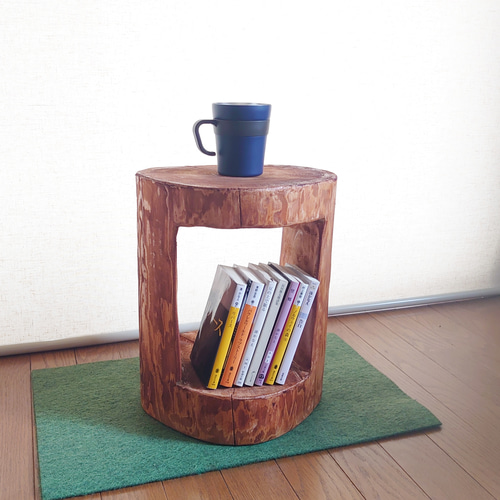皮付き桧丸太の輪切り 直径25〜27cm前後 厚み3cm | ”山地直送